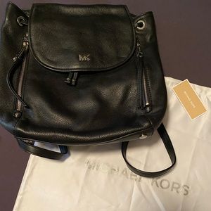 Black leather Michael Kors handbag/backpack